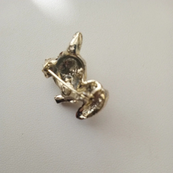 Fox Lapel Pin Brooch Vintage Gold Tone Green Rhinestone Eyes Enamel Nose Eyebrow - Picture 5 of 5